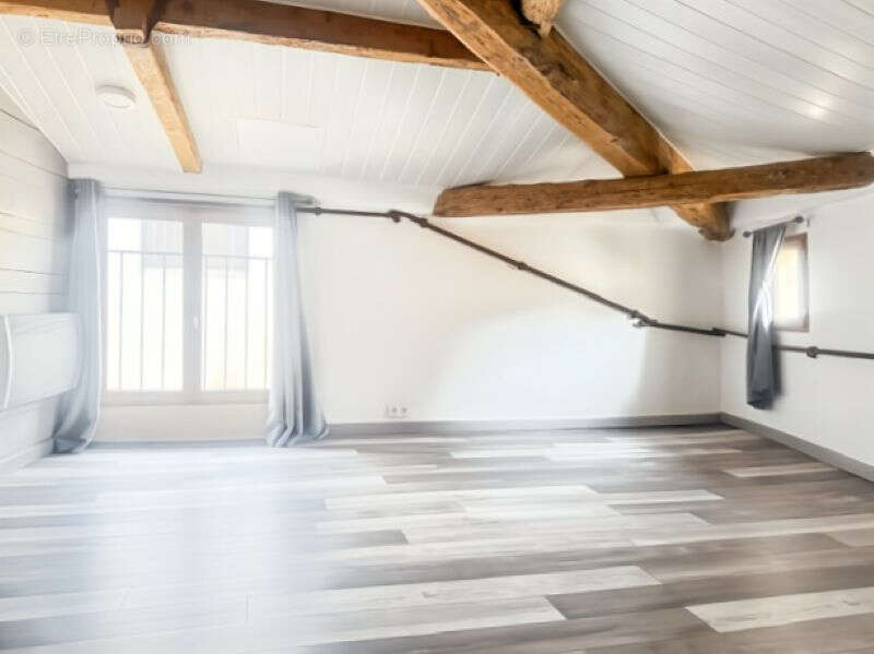 Appartement à MONTAGNAC