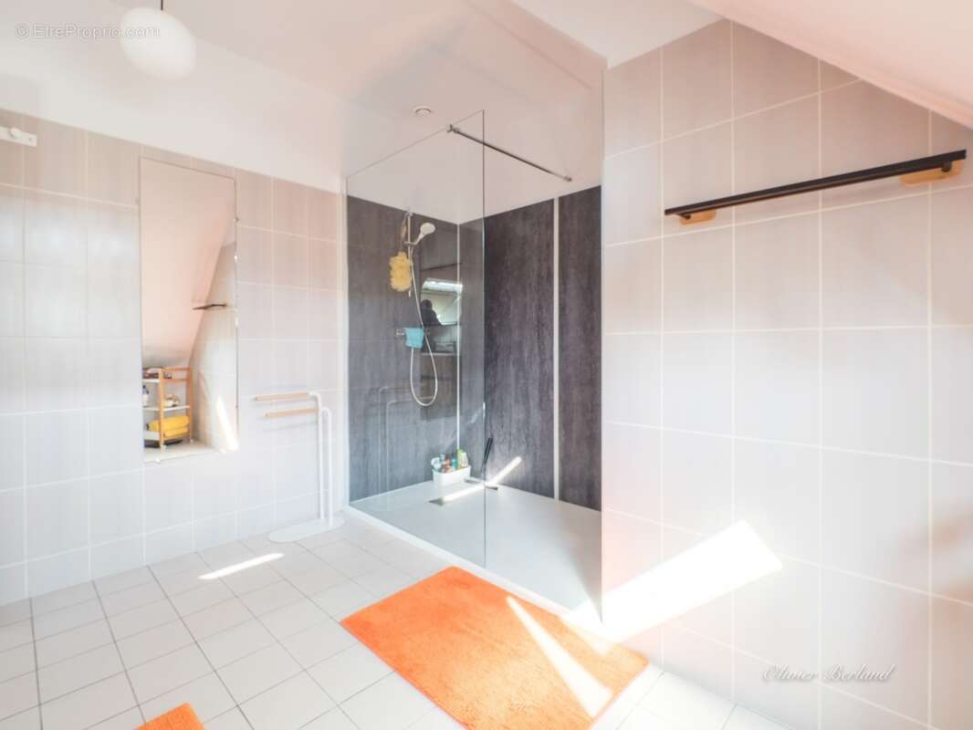 Saumur Château – Maison contemporaine 220 m² – Jardin 997 m² – Coup de cœur familial - photo 22