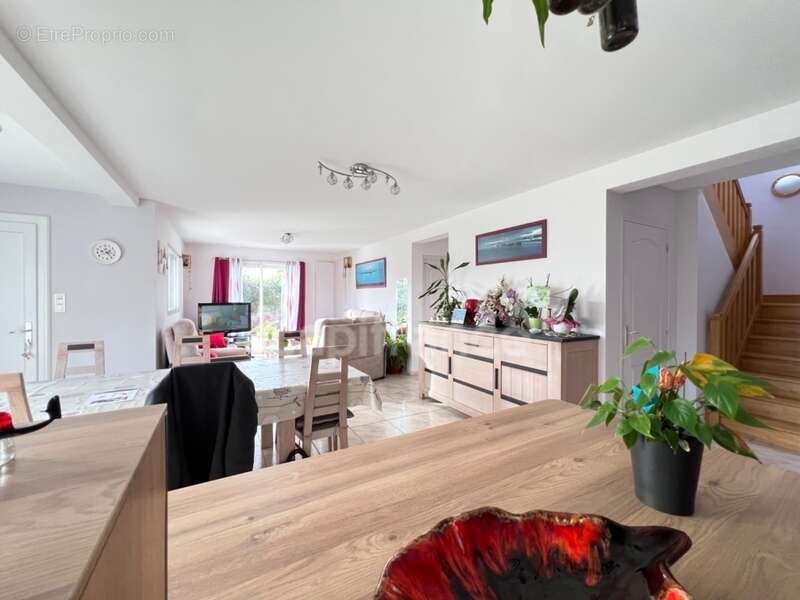 Maison adaptée PMR à vendre 6 chambres TRESSIGNAUX (22) - photo 10