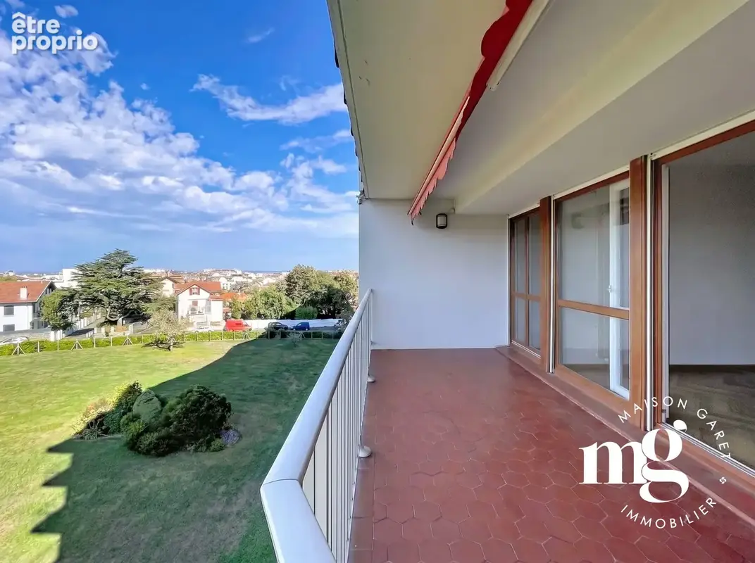Appartement 92 m² à Biarritz  - photo 2