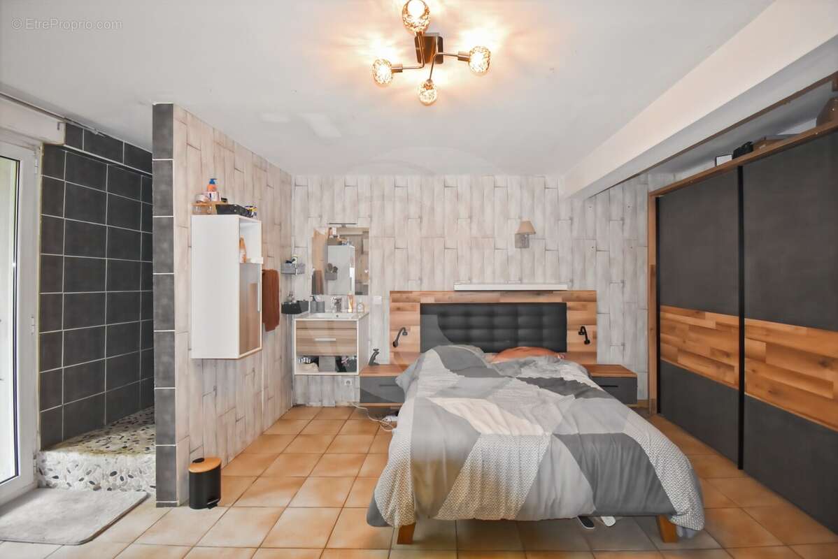 Maison 173 m² à Bioule  - photo 9