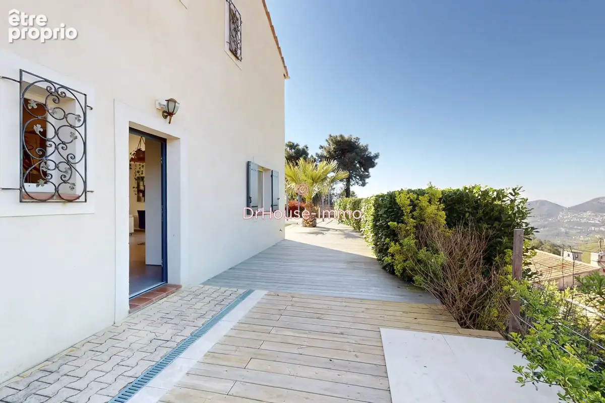 Maison 6 pièces 150 m² à vendre à Berre-Les-Alpes (06390) - photo 27