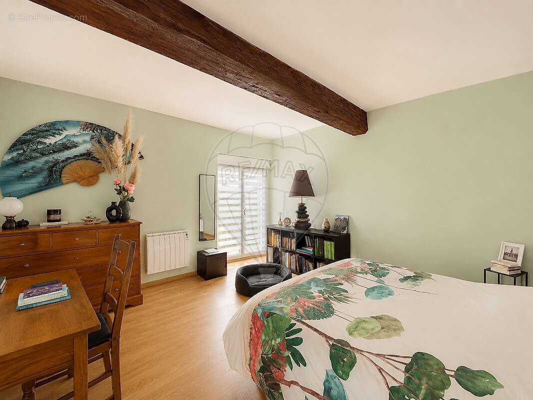 Appartement à LES CHERES