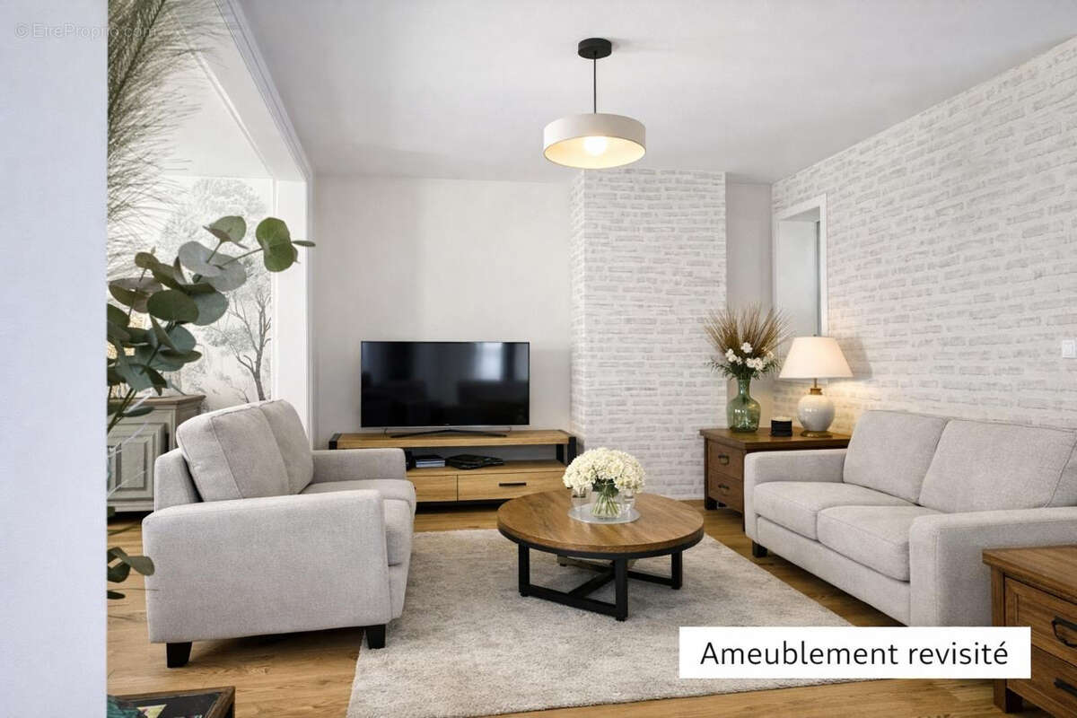 Maison à COURRIERES