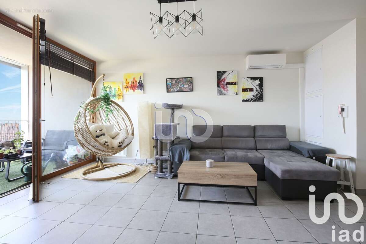 Photo 4 - Appartement à BEAUZELLE