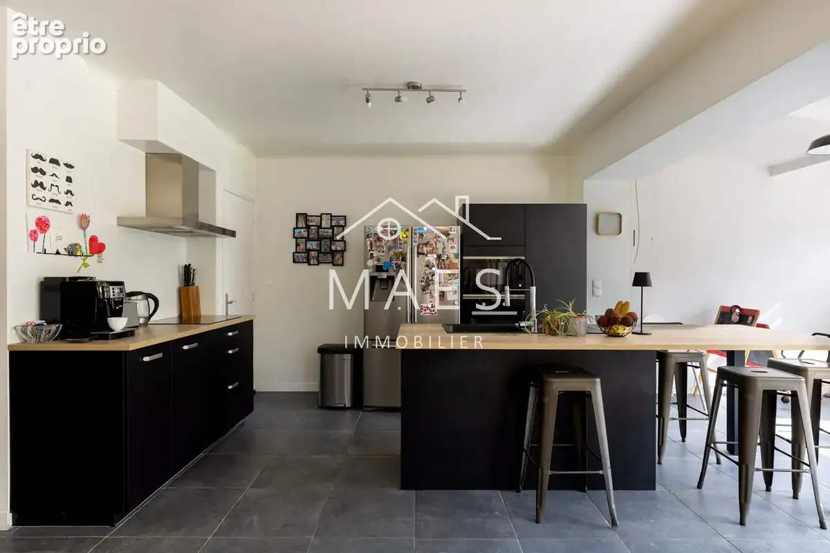Maison semi-individuelle - parcelle de 570 m2 - 3 chambres - Garage & stationnements privatifs - photo 8