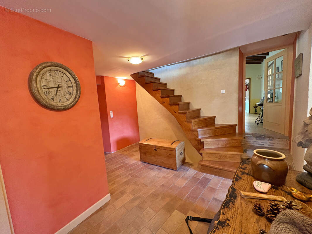 Maison à RIMON-ET-SAVEL