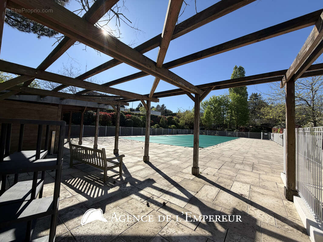Appartement à GARCHES