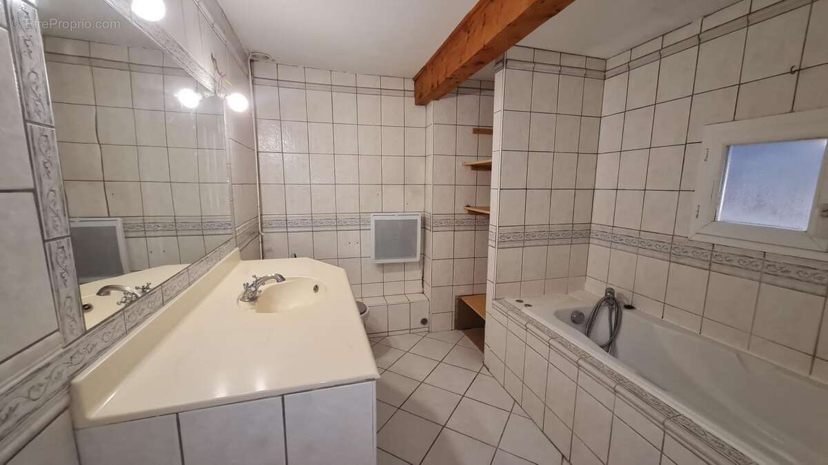 Maison à ROQUEMAURE