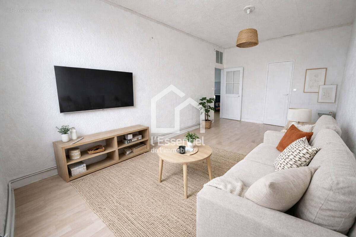 Appartement à VERNEUIL-SUR-SEINE