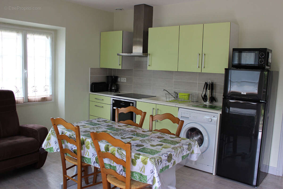 Propriété de caractère en pierre avec deux gîtes, piscine et jardin arboré - photo 18