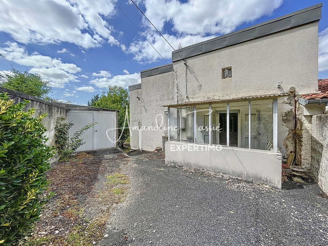 Maison à MILLAU