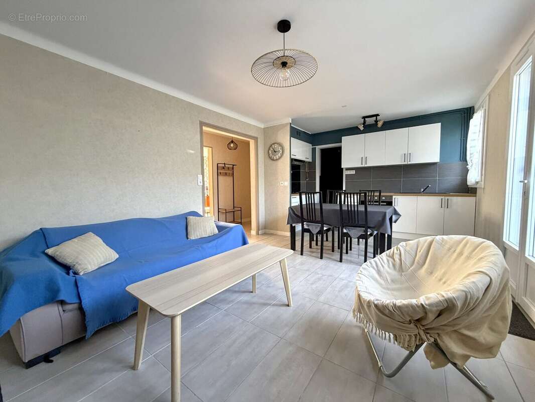 Pièce de vie - Appartement à SAINT-JEAN-DE-MONTS