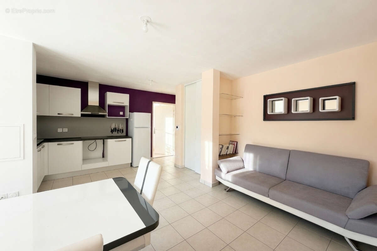MIONS Centre - Appartement T2 - photo 6