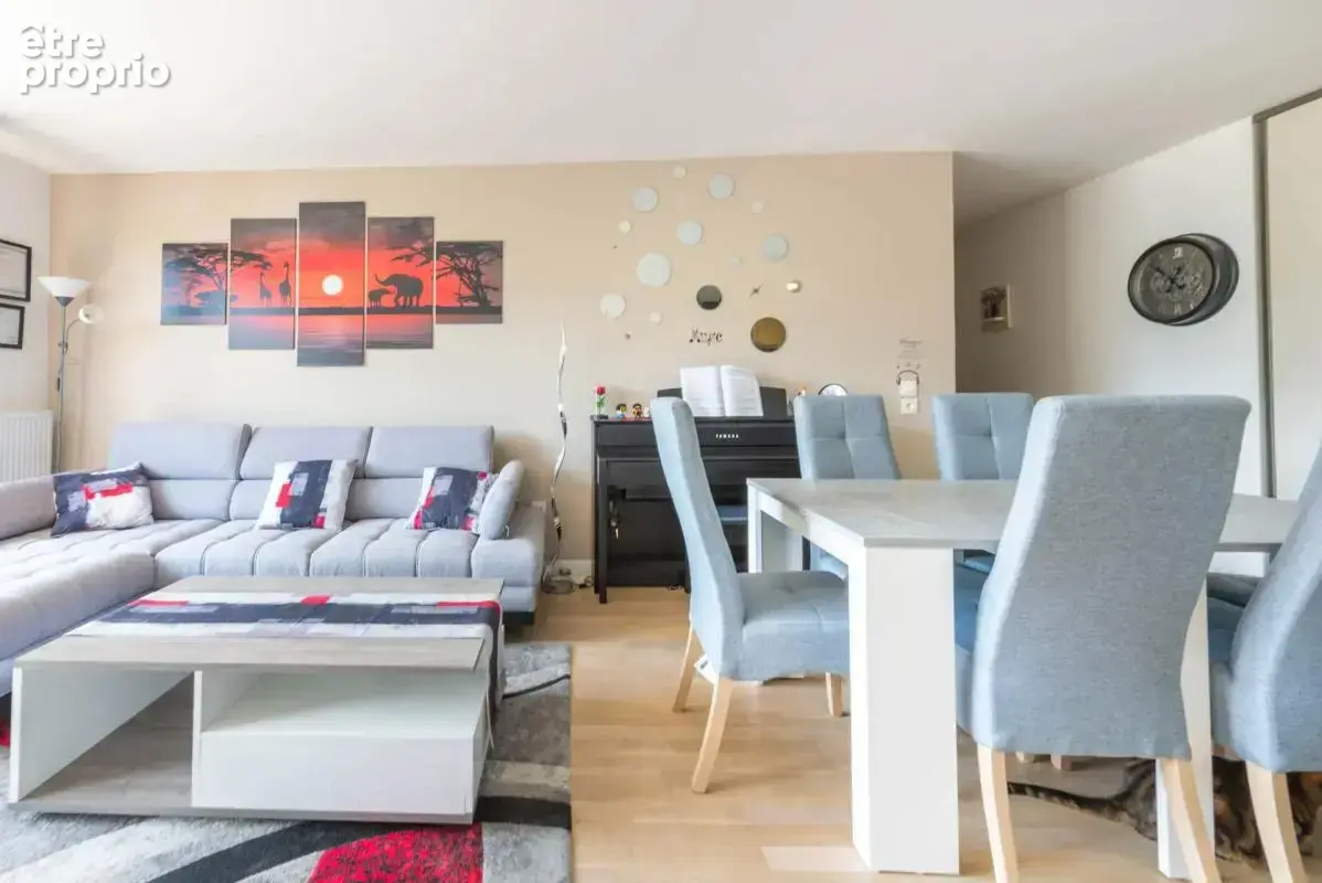 Appartement 4 pièces de 82 m² à Clamart avec Balcon et Parking - photo 3