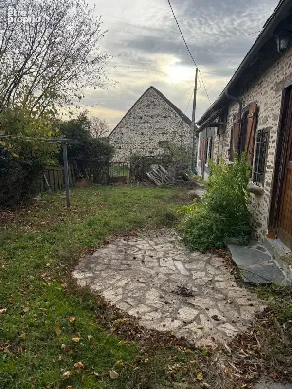 Ensemble de 2 maisons mitoyennes en pierre 209m² + grange, terrain 2000m² 79 500 € - photo 17