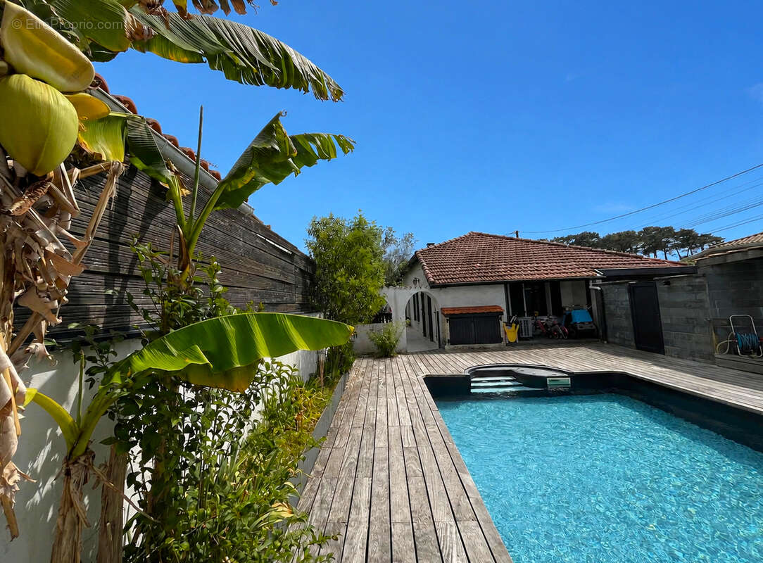 5 min des plages ? Maison rénovée, 5 chambres, piscine et garage - photo 13