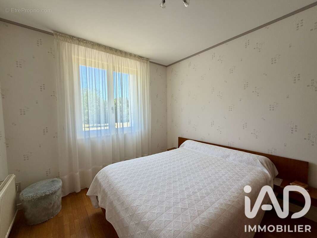 Maison 130 m² à Mellecey  - photo 7