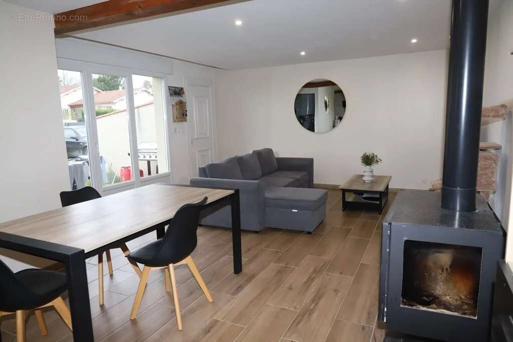 Maison à SAINT-QUIRC