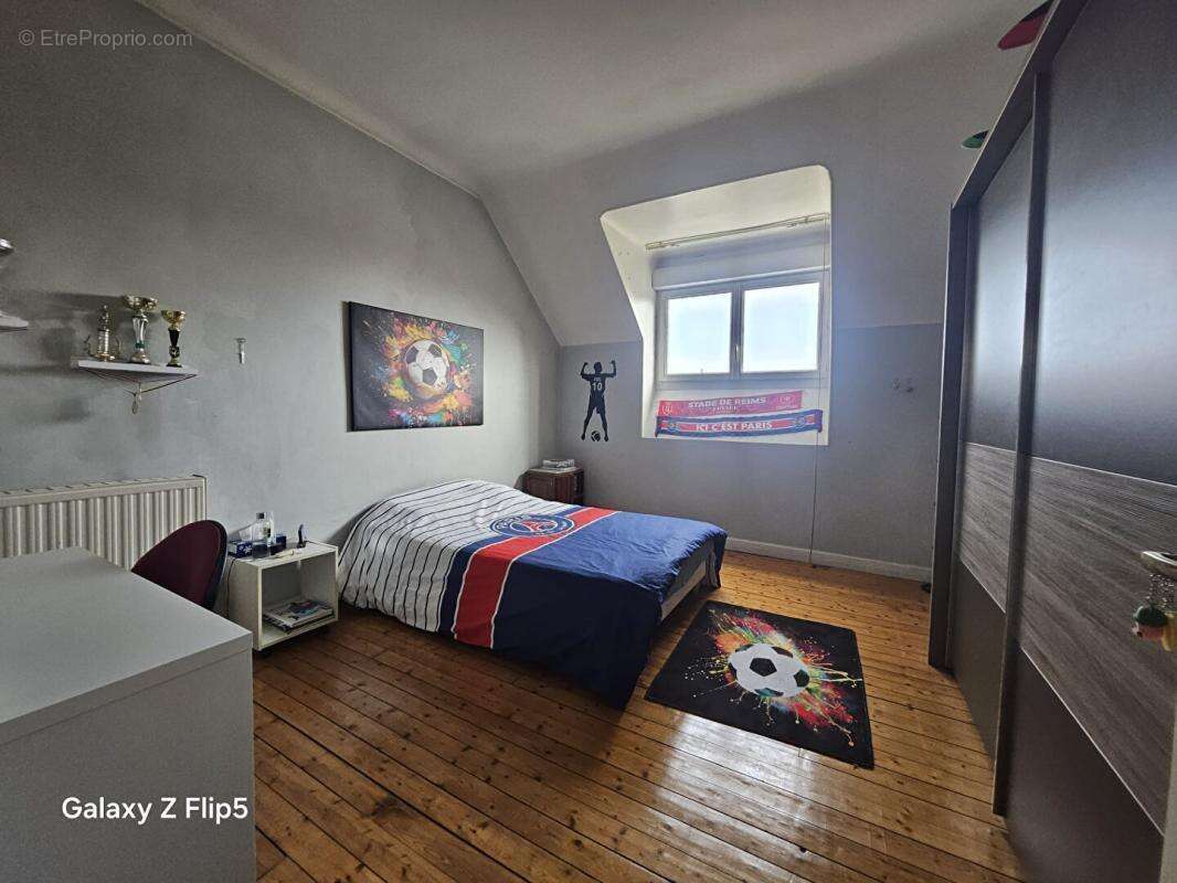 Maison à WARMERIVILLE