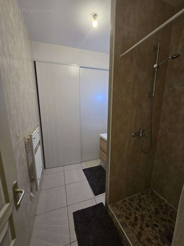 Appartement à ROMANS-SUR-ISERE