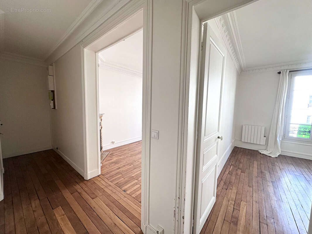 Appartement à PARIS-18E