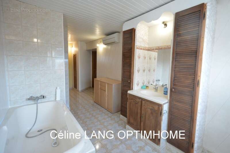 Maison à FRANCHEVAL