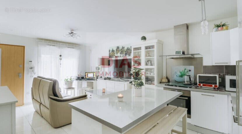 Appartement à LE PLESSIS-TREVISE