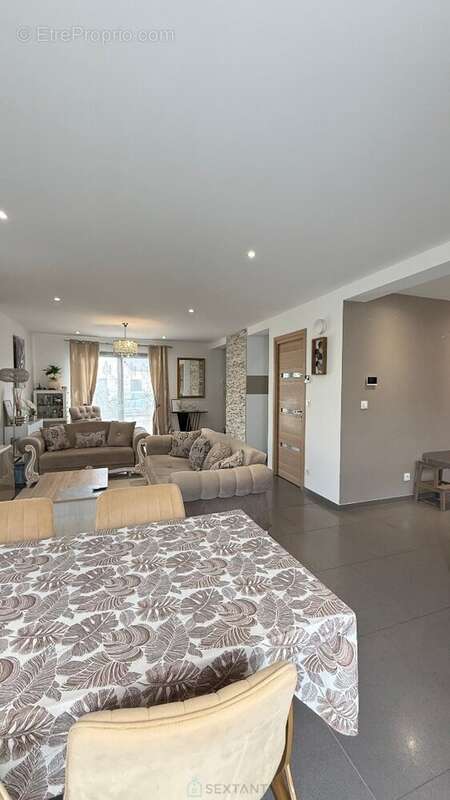 Maison à LE GRAND-QUEVILLY