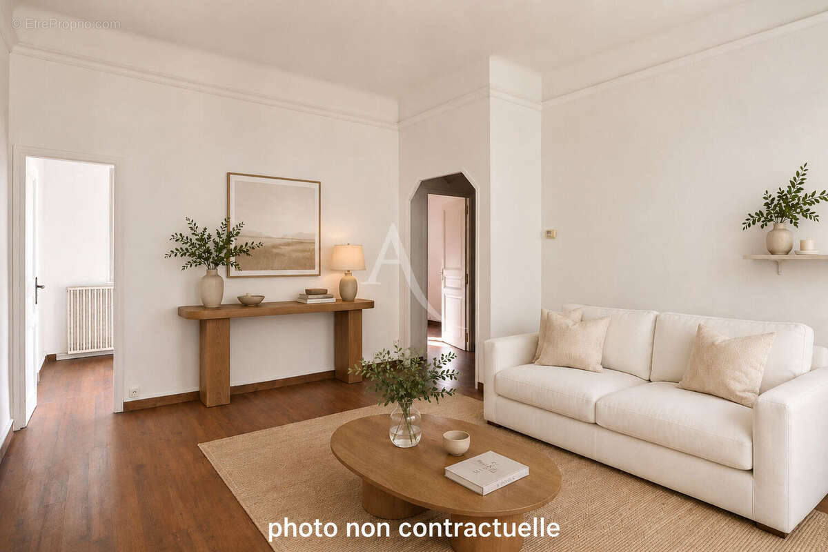 Appartement à MARSEILLE-5E