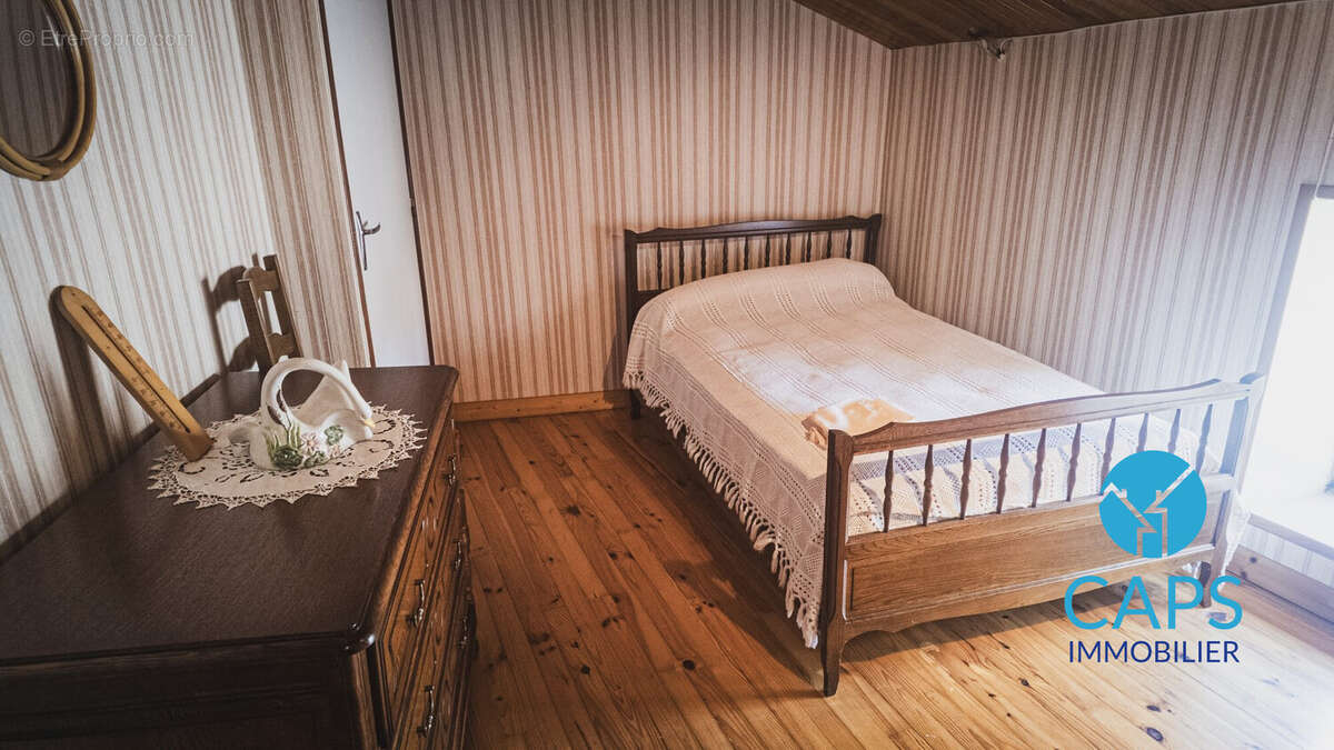 Maison 70 m² à Loudes  - photo 6