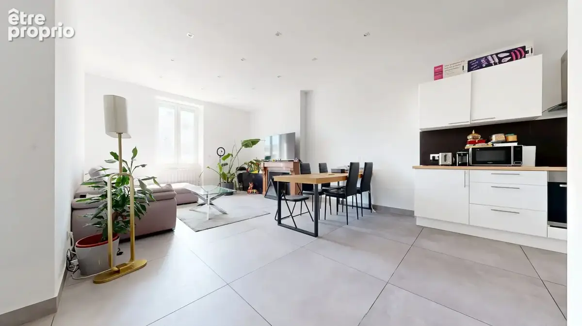 Appartement 2 pièces 53 m² à vendre à Lyon-6e (69006) - photo 2
