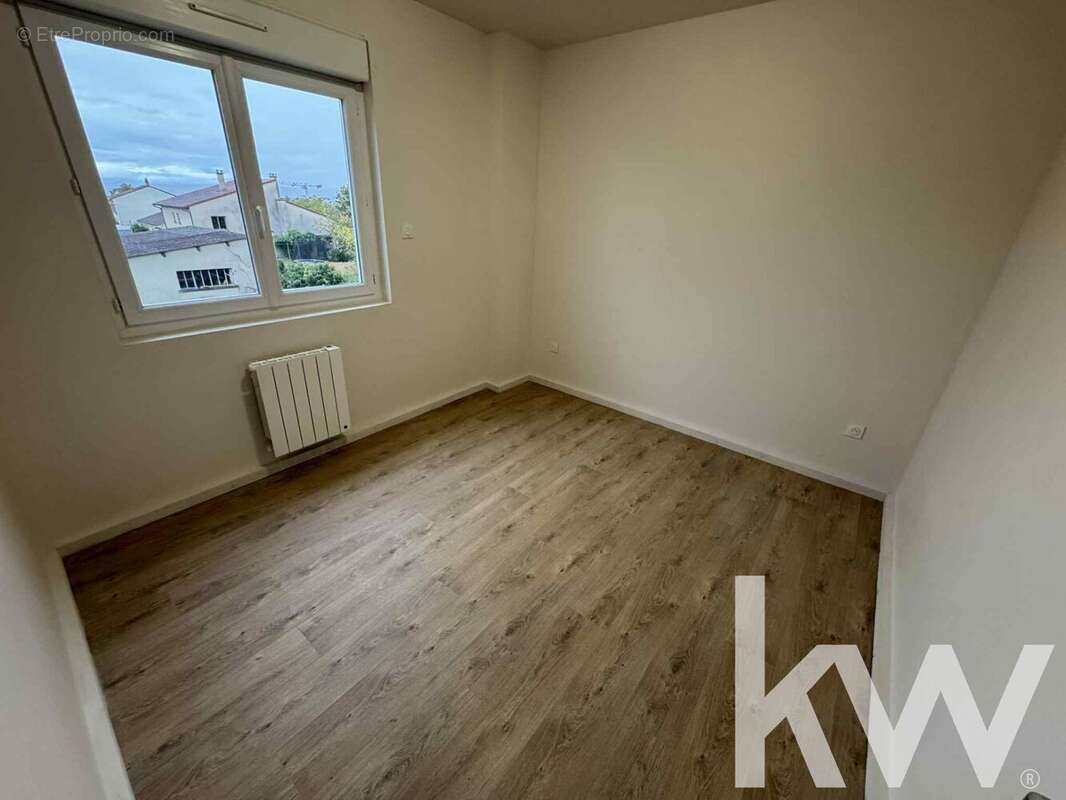 Maison à PONT-DU-CHATEAU