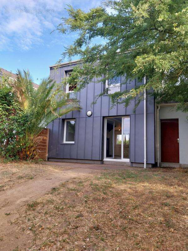 Maison à étage T4 avec jardin et garage - photo 14