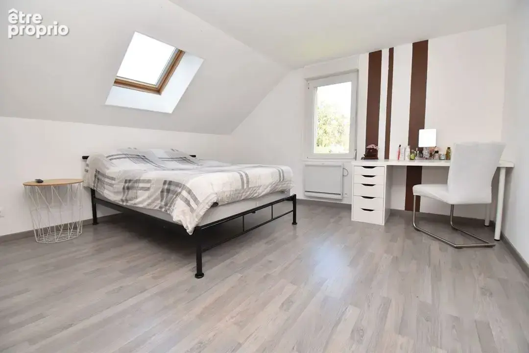 Maison 245 m² à Caudry  - photo 9