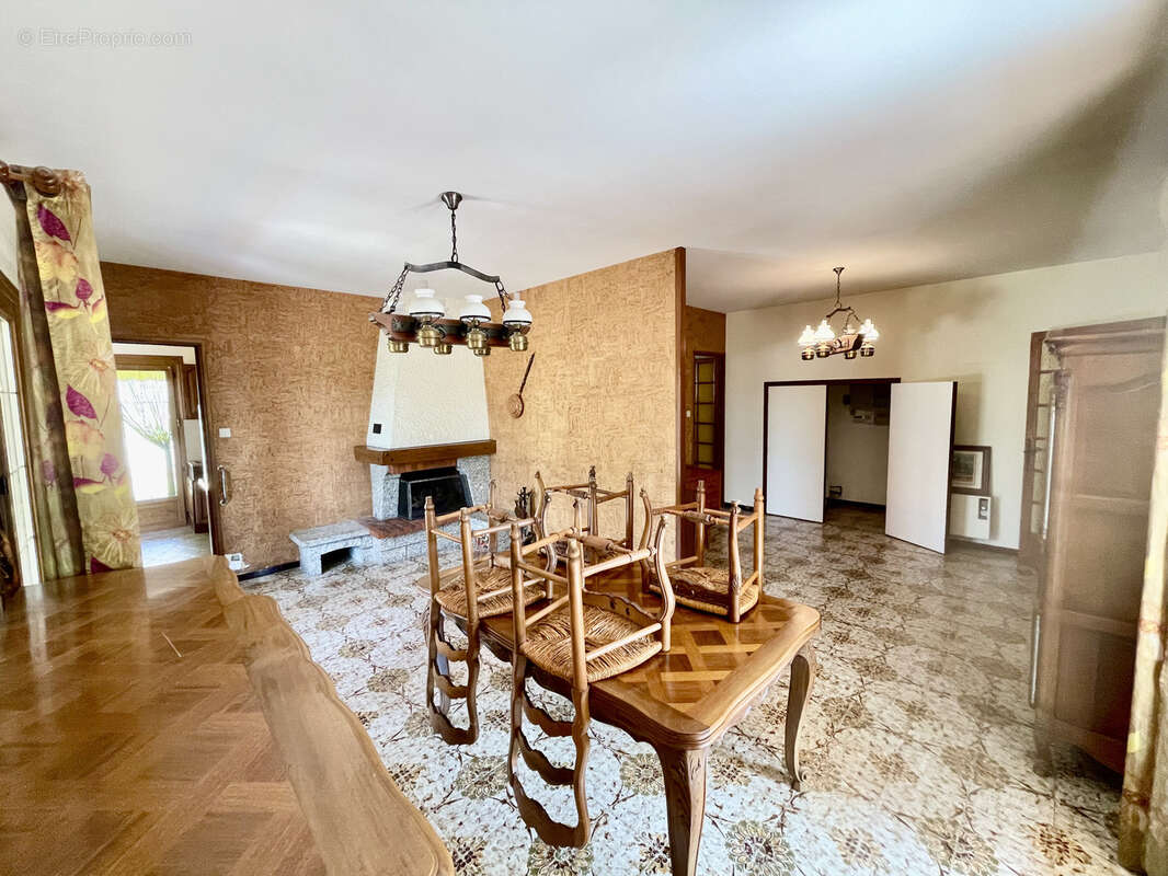 n°6 - Maison à MARSEILLE-13E