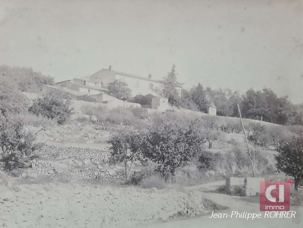 Maison à BESSE-SUR-ISSOLE