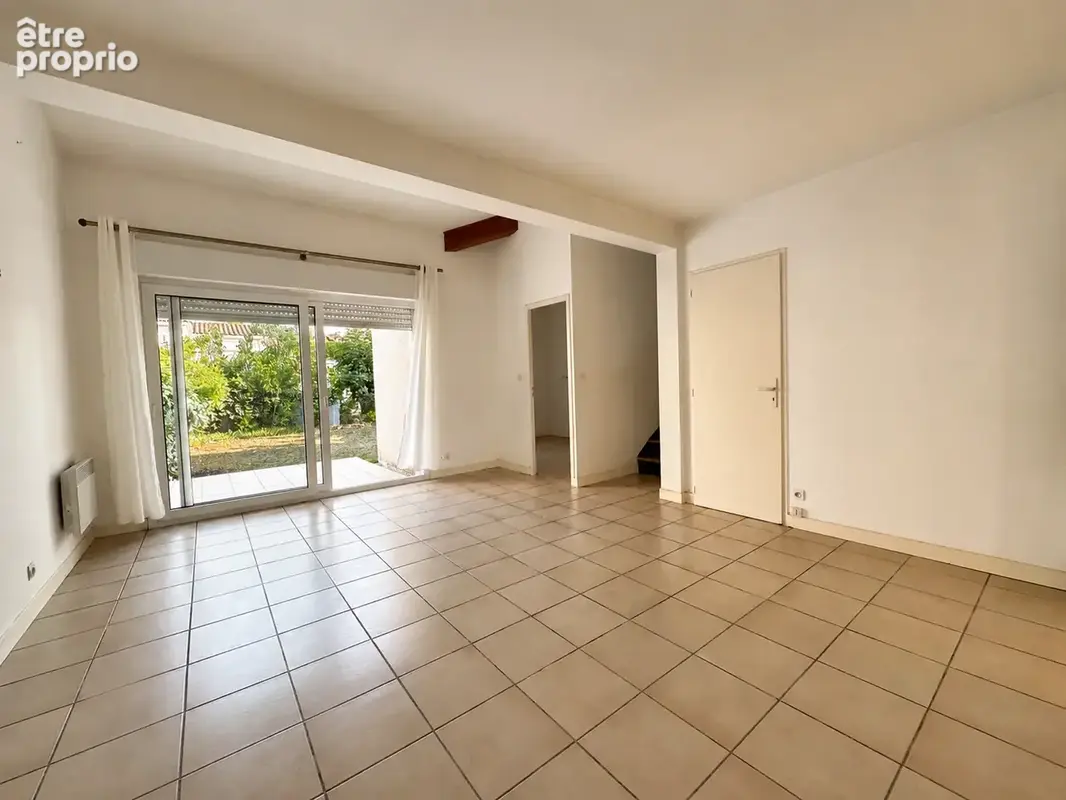 Maison avec jardin proche plages et commerces - photo 2