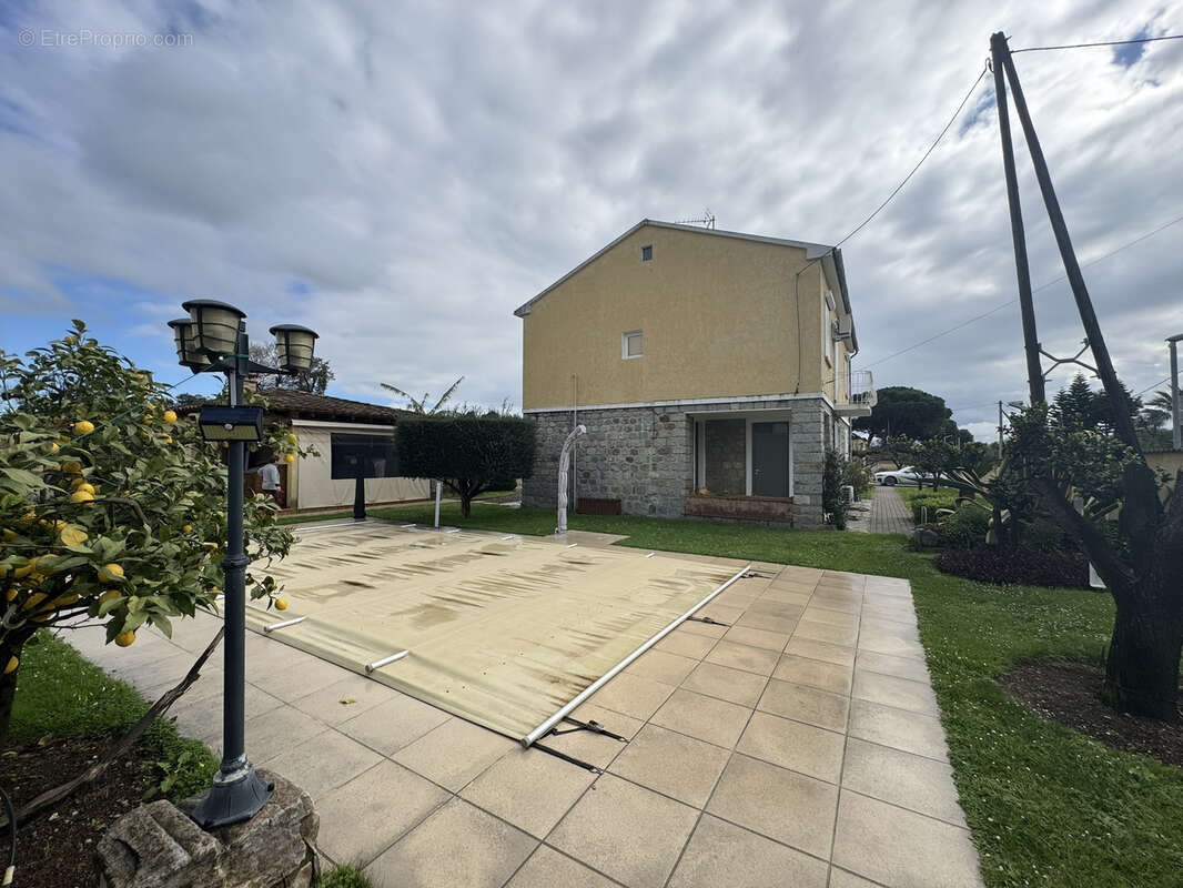 Maison à PRUNELLI-DI-FIUMORBO
