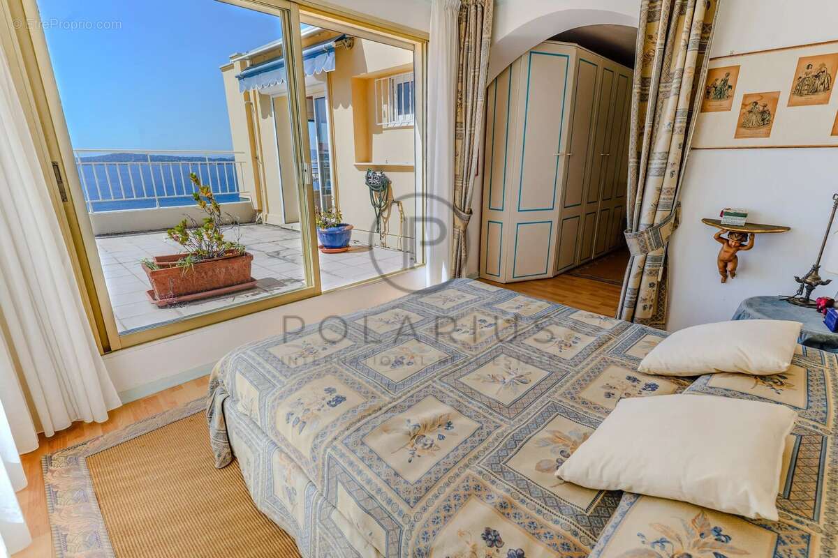 Appartement à CAP-D'AIL