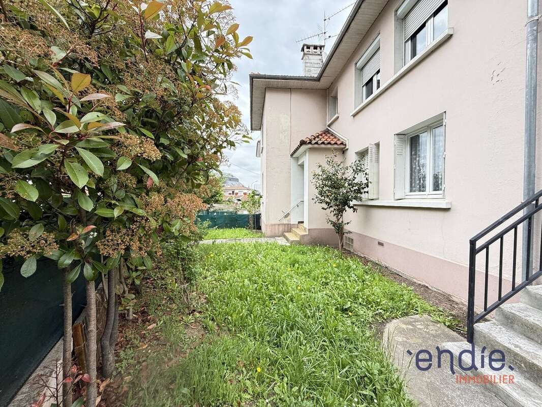 Appartement à LOURDES