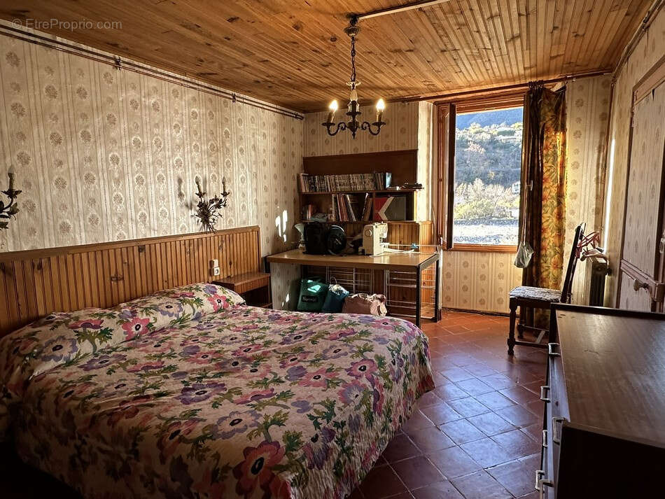 Maison à ROQUEBILLIERE