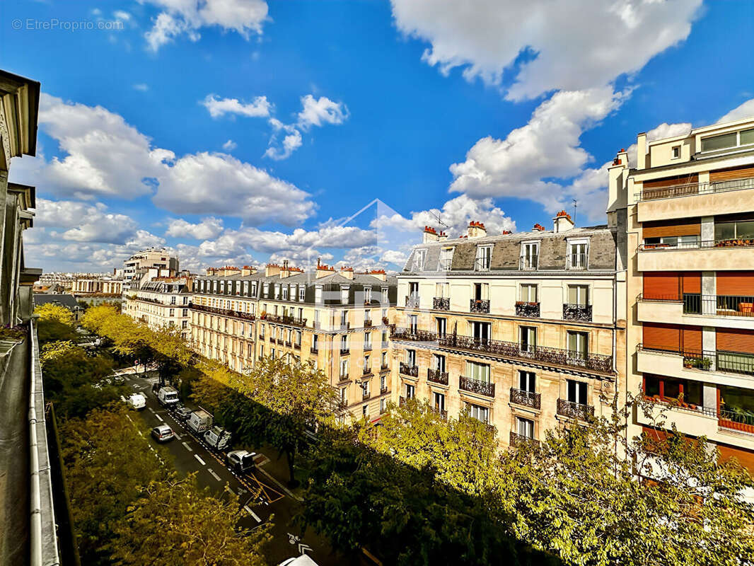 Appartement à PARIS-10E