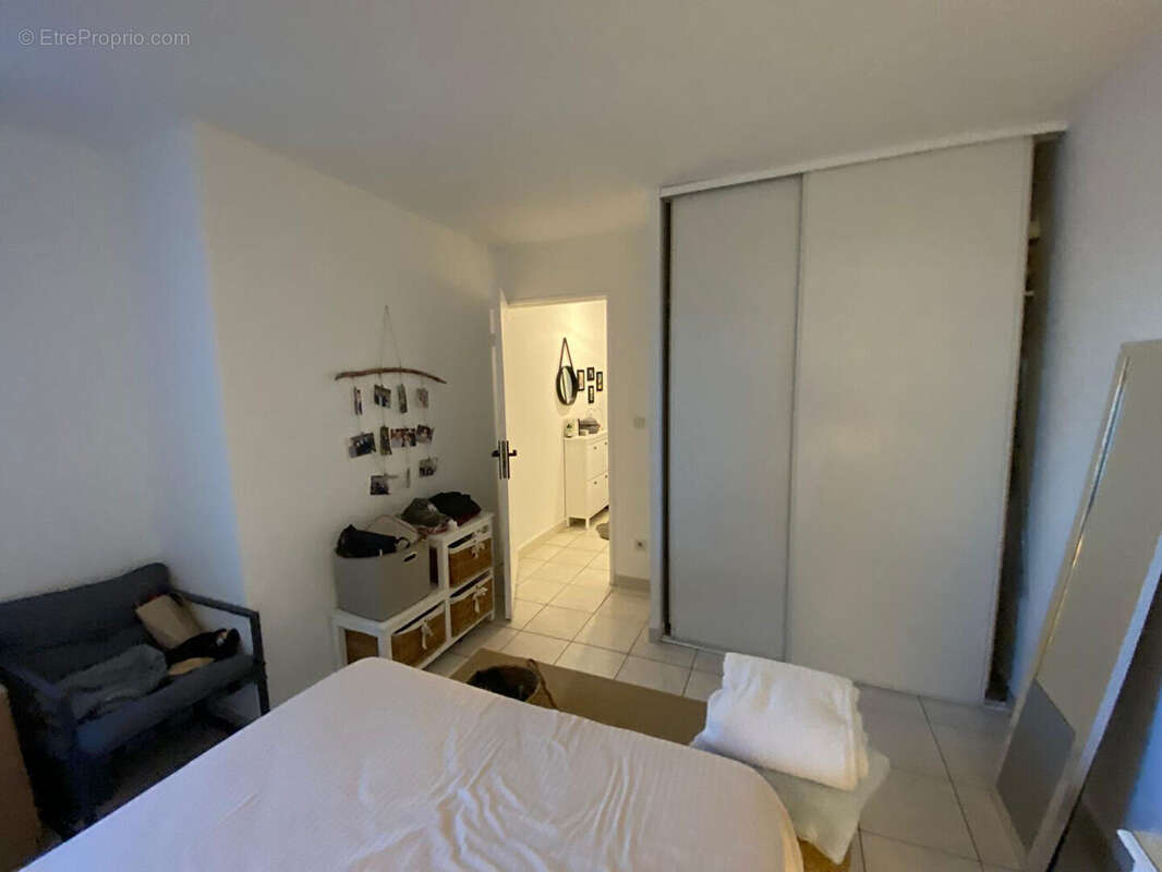 Appartement 2 pièces lumineux au dernier étage à Cavaillon - Idéal investisseur ! - photo 11