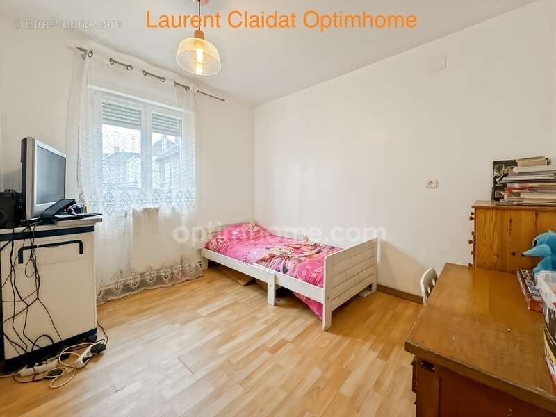 Maison à SAINT-QUENTIN