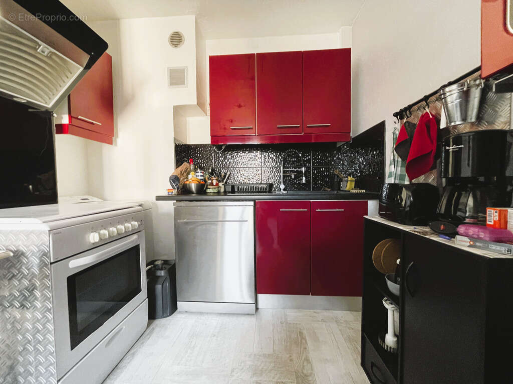 Appartement à SAINT-MARTIN-D'HERES