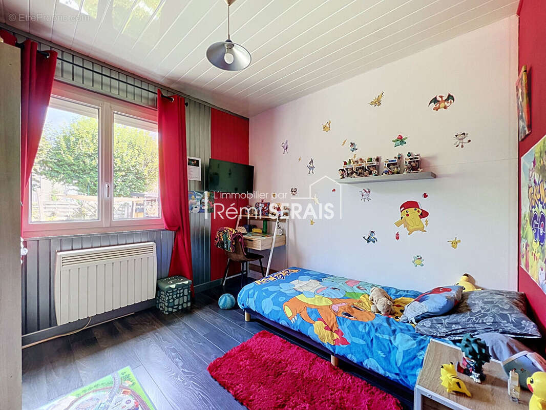 Maison sans travaux avec sous-sol complet et espaces de loisirs - photo 10