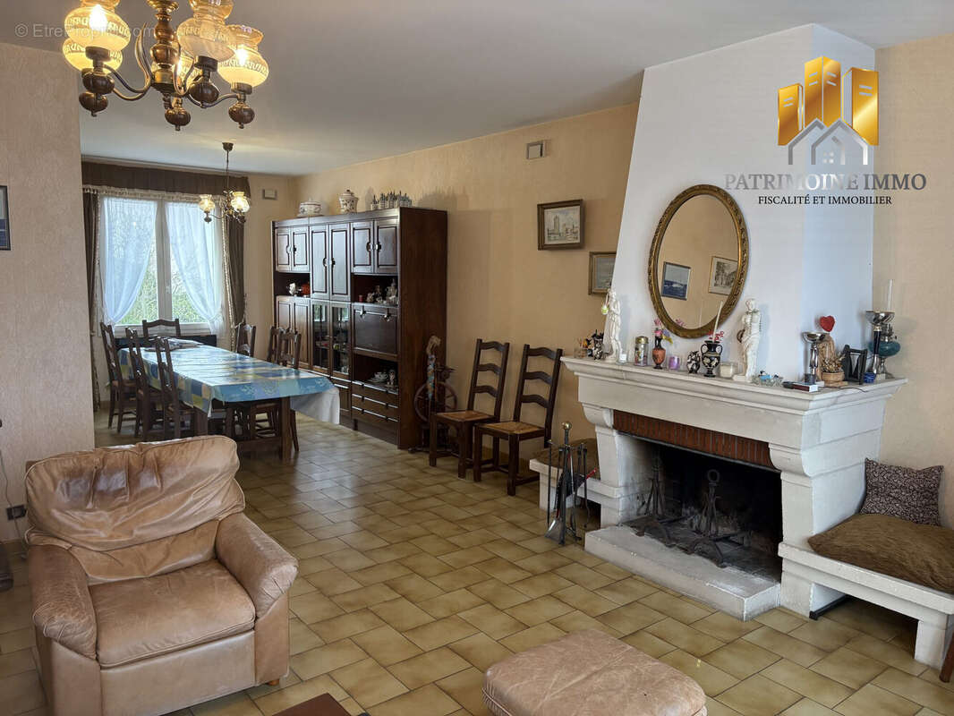 Maison à NIEUL-SUR-MER