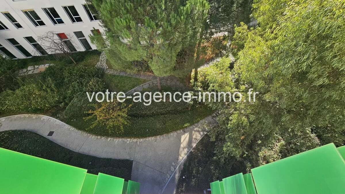 Nice-Meridia-3 Pieces-terrasse-parking en sous sol - photo 11