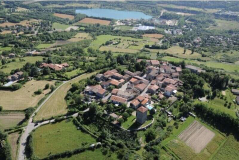 Appartement à MONTAGNY